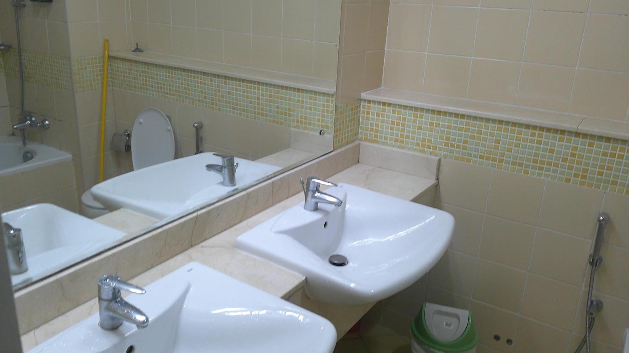 Ruby Star Hostel Dubai F2 외부 사진